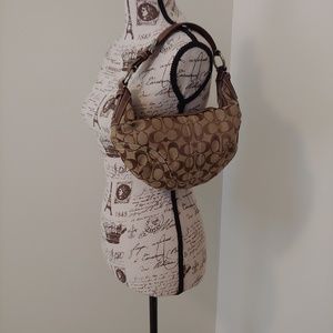 Coach brown shoulder bag
